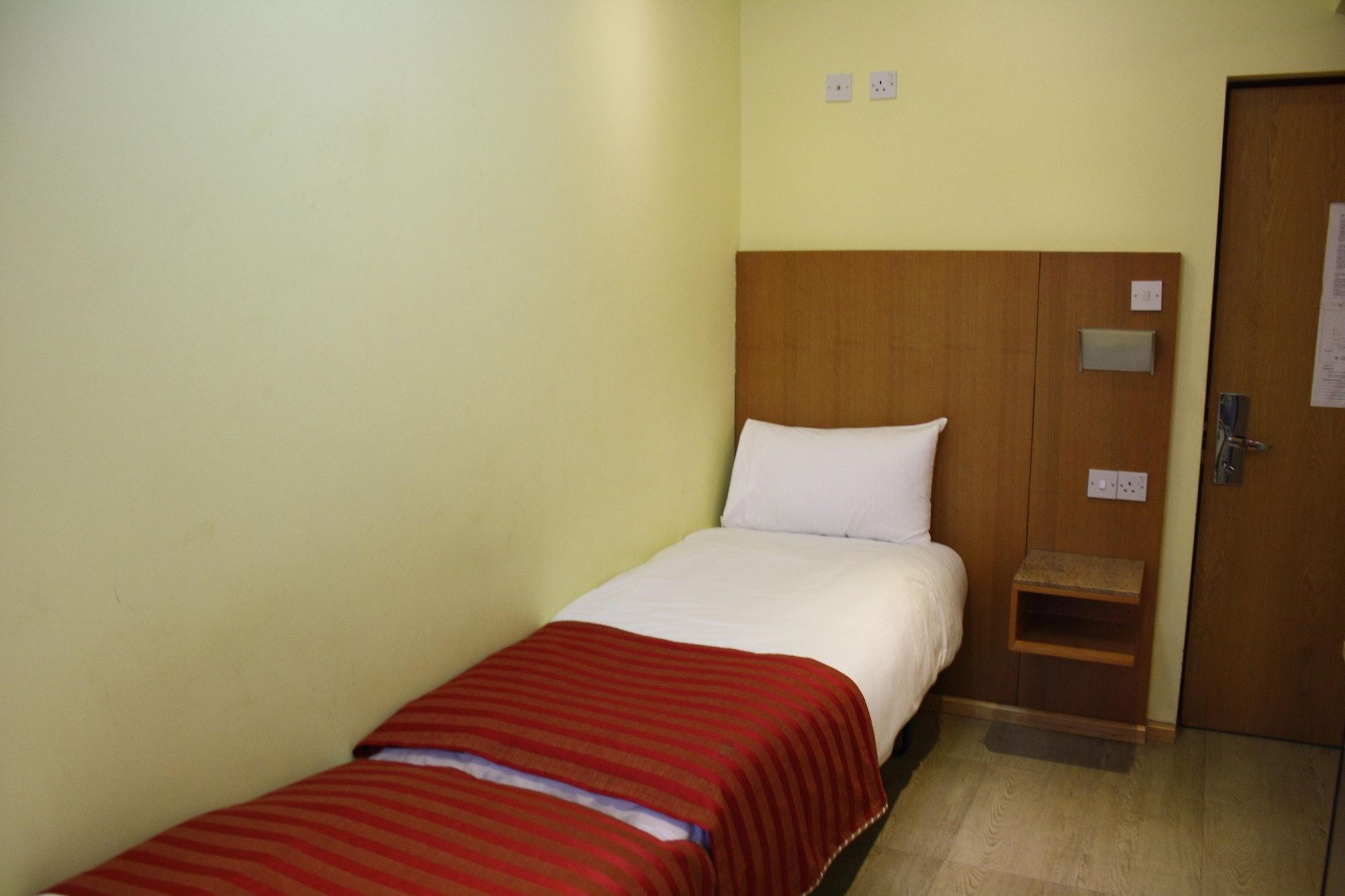 Eurotraveller Hotel- Express London Exterior photo