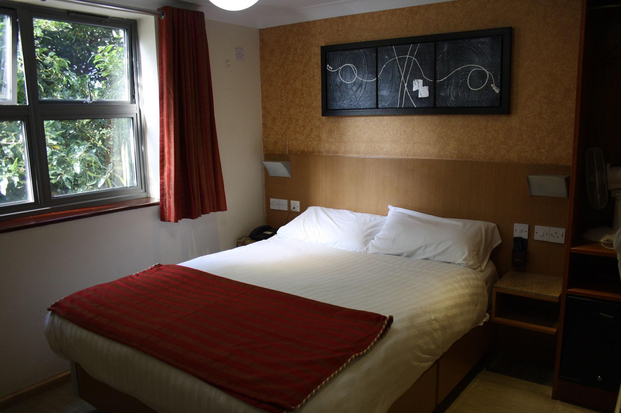 Eurotraveller Hotel- Express London Exterior photo