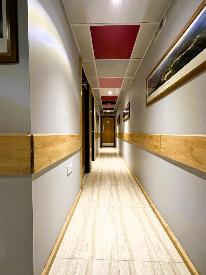 Eurotraveller Hotel- Express London Exterior photo