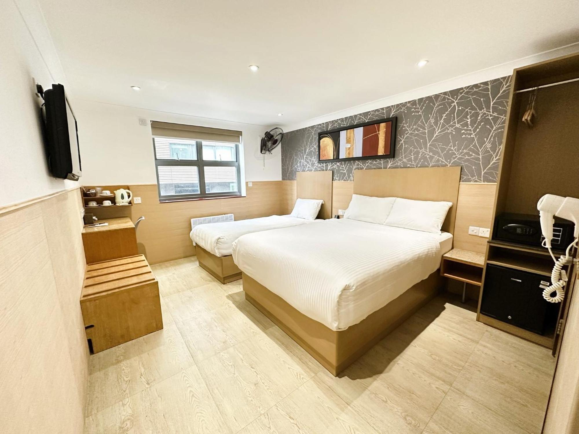 Eurotraveller Hotel- Express London Exterior photo
