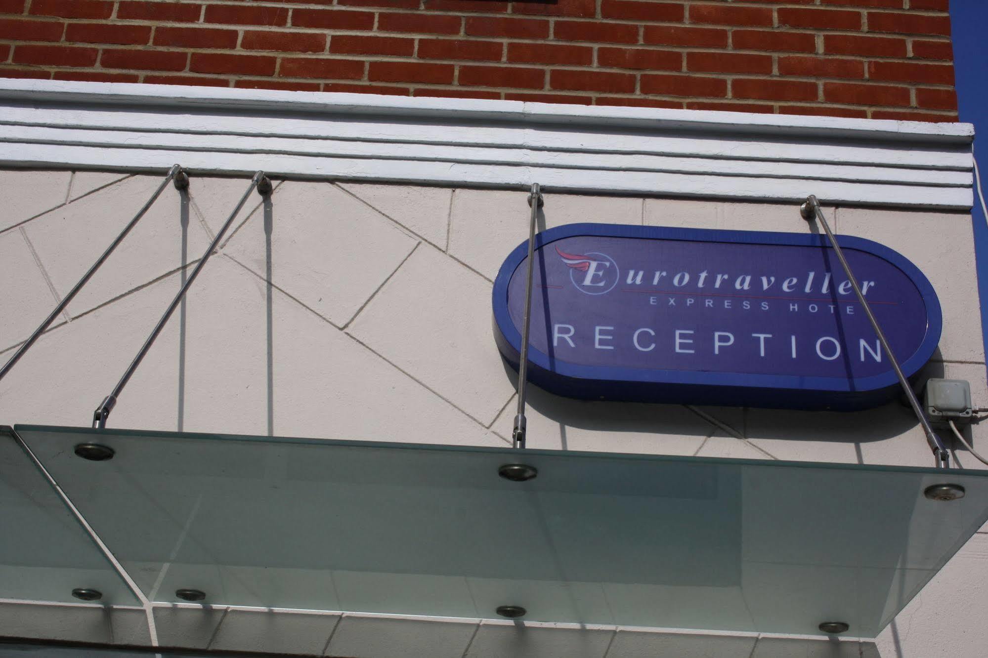 Eurotraveller Hotel- Express London Exterior photo