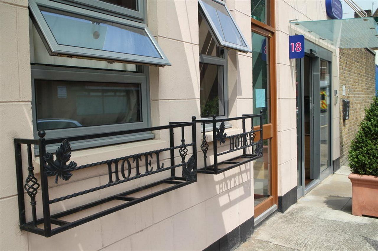 Eurotraveller Hotel- Express London Exterior photo